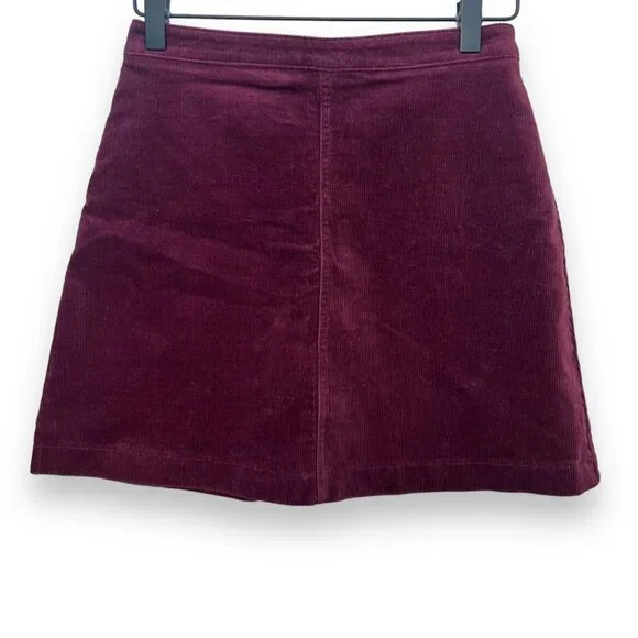 Forever 21 burgundy corduroy skirt - Picture 1 of 4